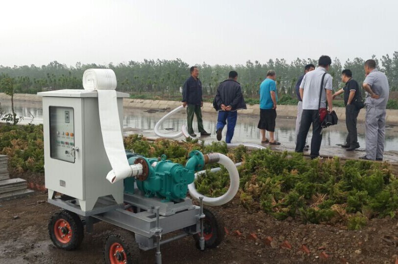 青岛好色先生污版下载--移动式沼液沼渣污泥好色先生污版下载